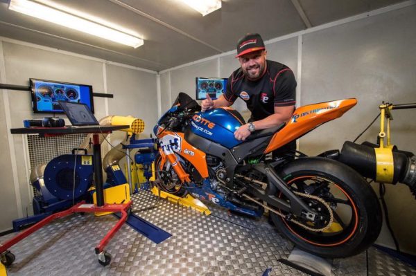 BUILD A RACEBIKE- PROJET DE MOTO DE COURSE - Image 8